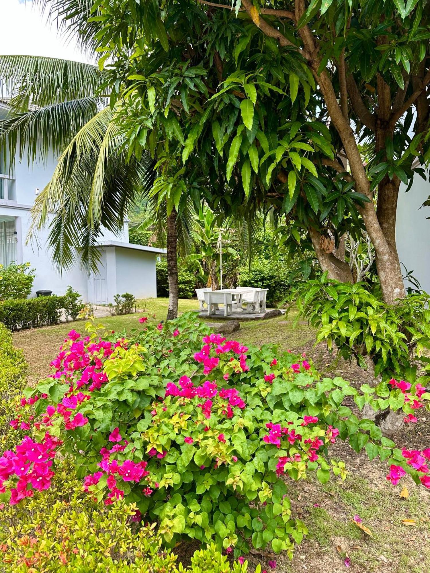 Peaceful Retreat Villa By Nai Thon Beach Phuket Exterior foto